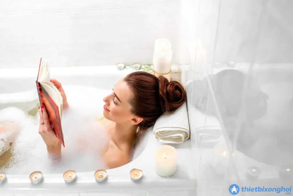 Các mẫu bồn tắm đa dạng về kiểu dáng